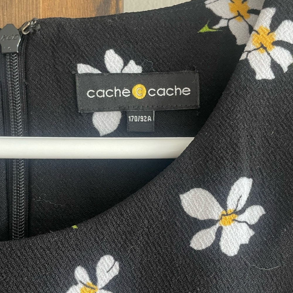 Cache Cache Floral Dress - Picture 2 of 7